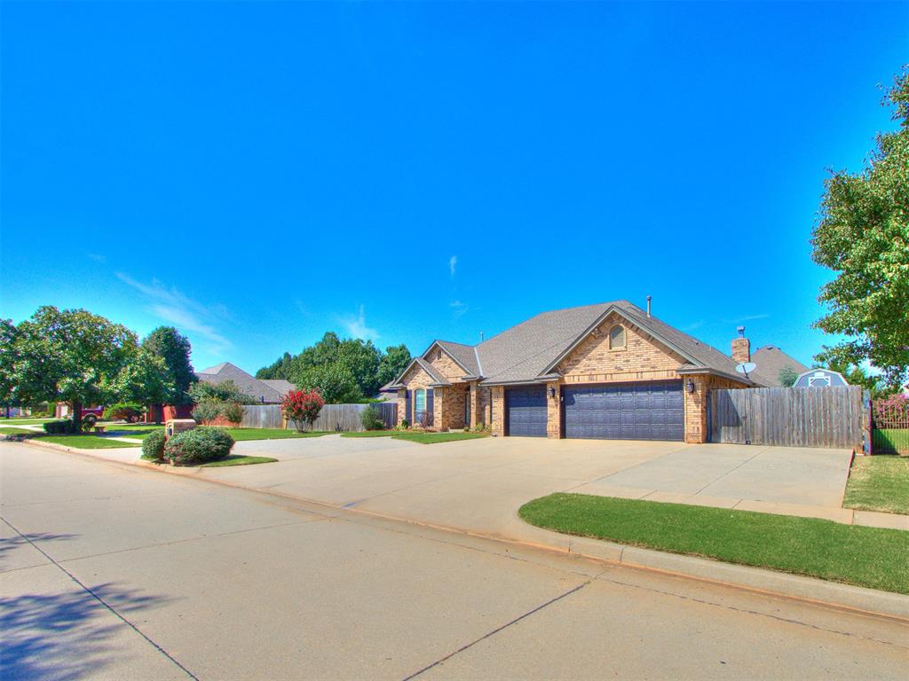 1129 Cambridge Drive