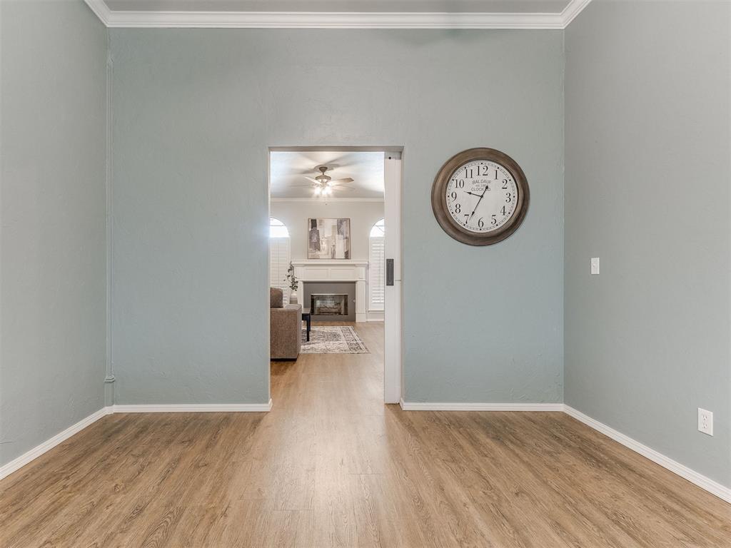 1129 Cambridge Drive