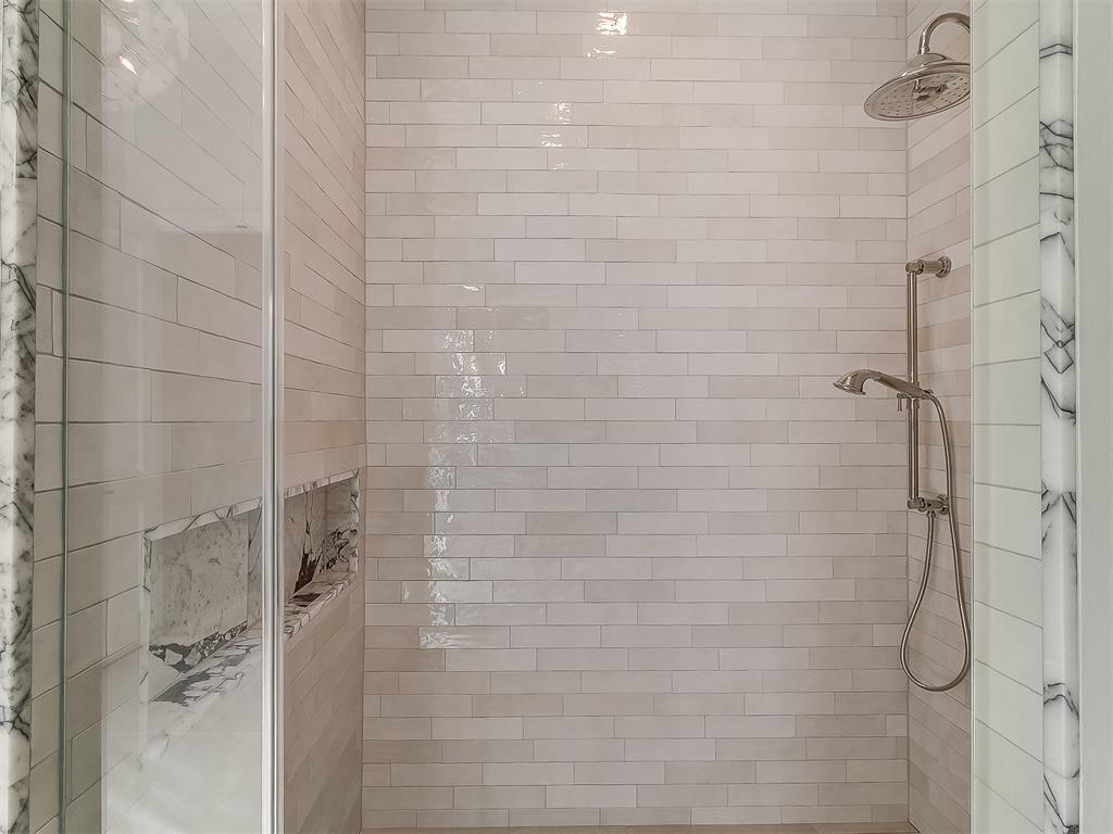 908 NW 157th Terrace