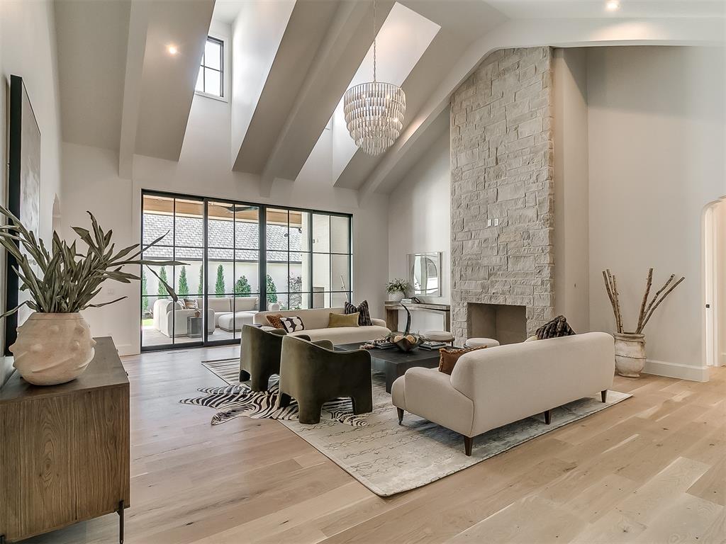 908 NW 157th Terrace