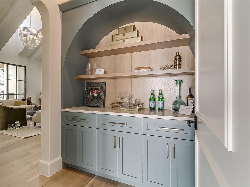 908 NW 157th Terrace