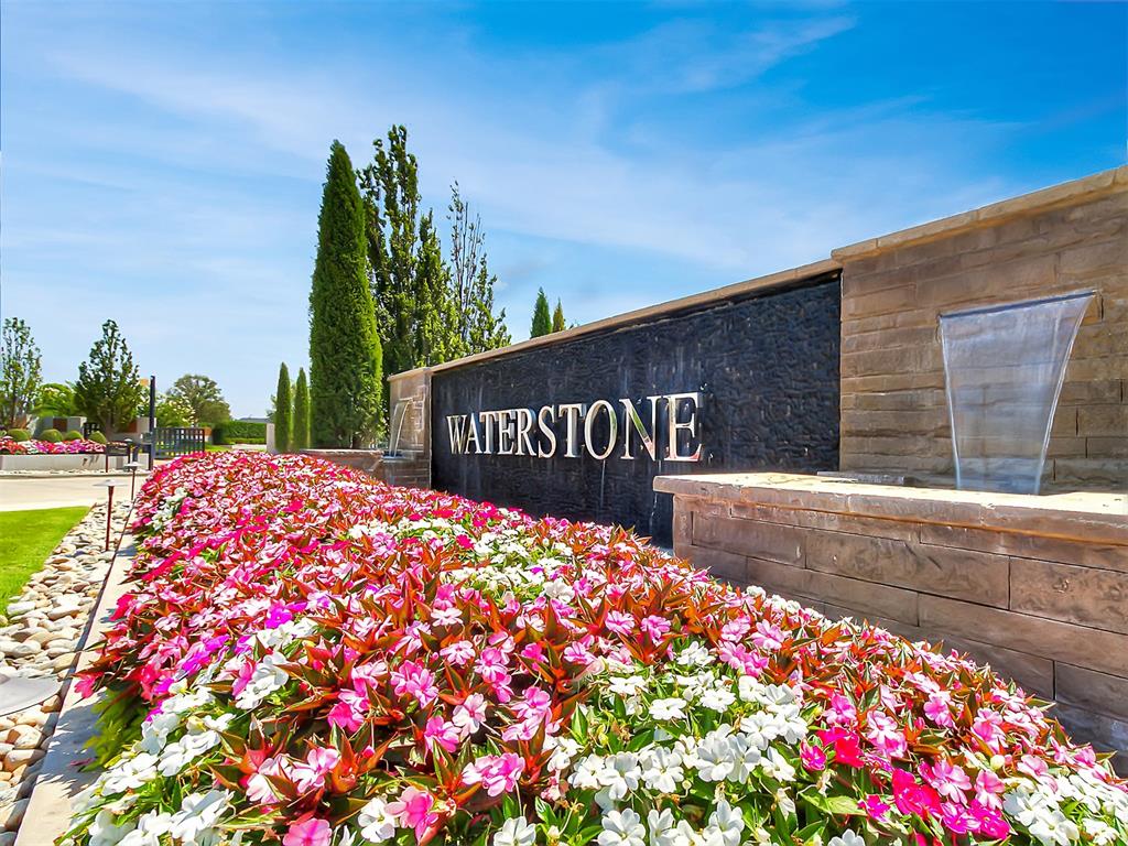 15612 Waterstone Way