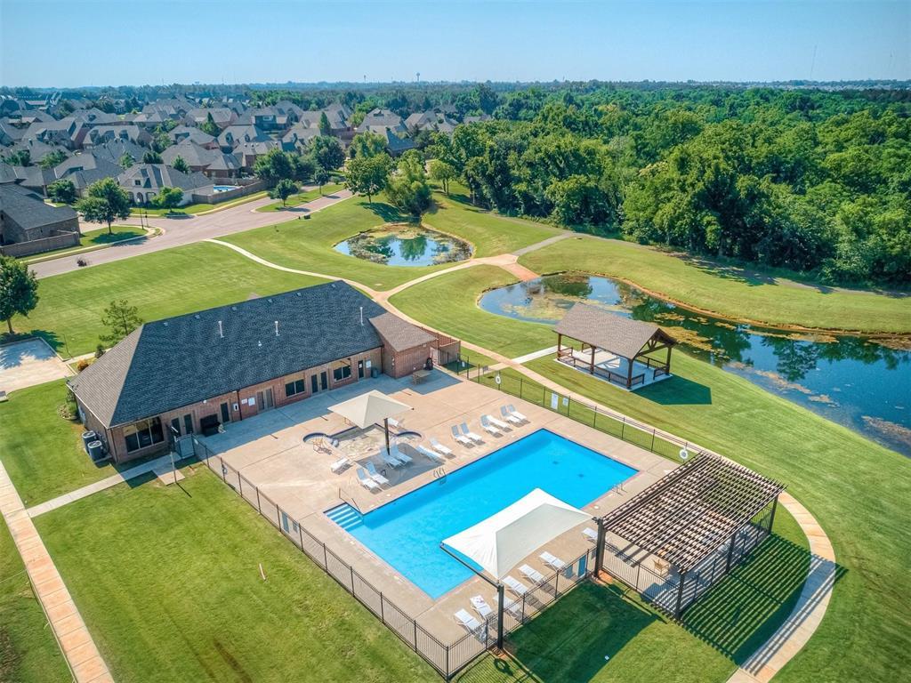 2917 Wood Thrush Way