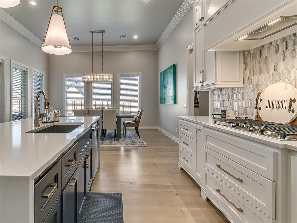 2917 Wood Thrush Way