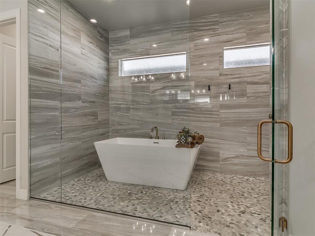 2917 Wood Thrush Way