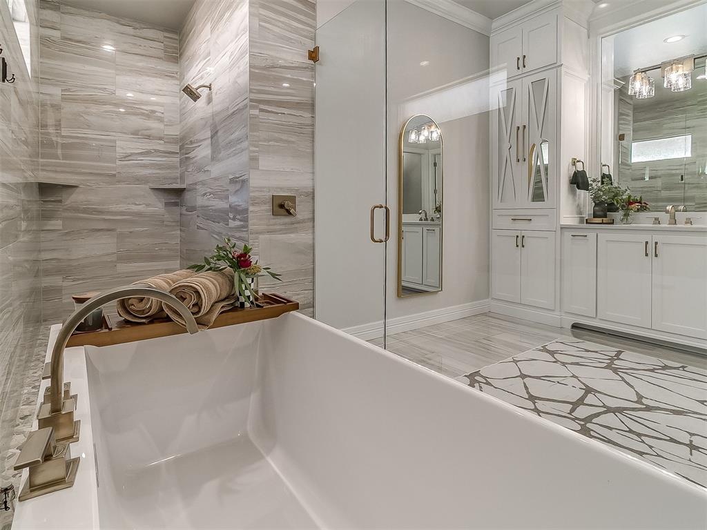 2917 Wood Thrush Way