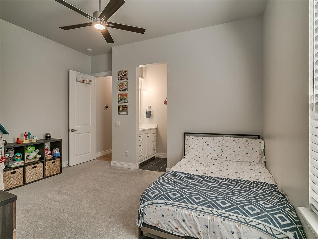 2917 Wood Thrush Way