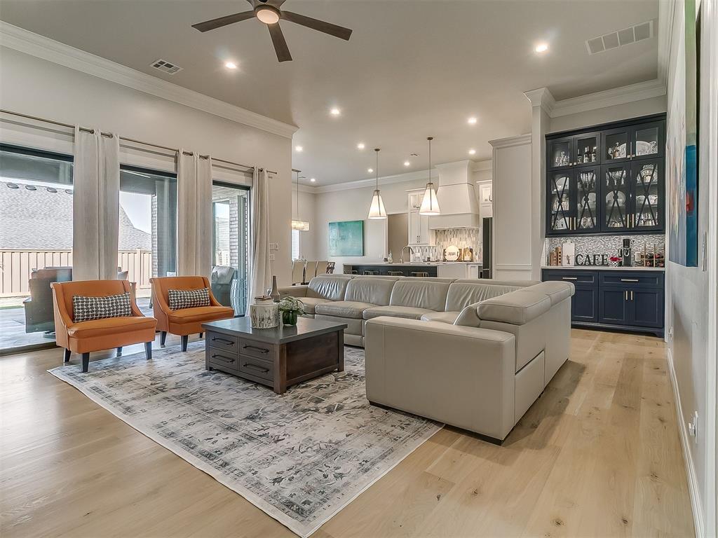 2917 Wood Thrush Way