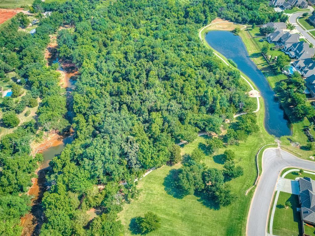 2917 Wood Thrush Way