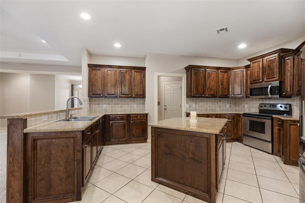 10650 Hunters Pointe