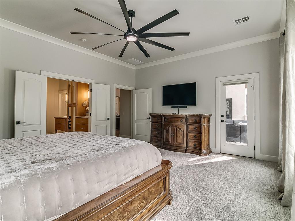 2030 Ladera Lane