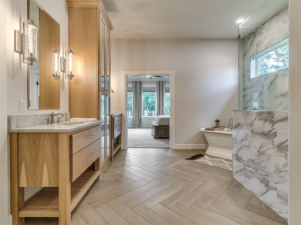 2030 Ladera Lane
