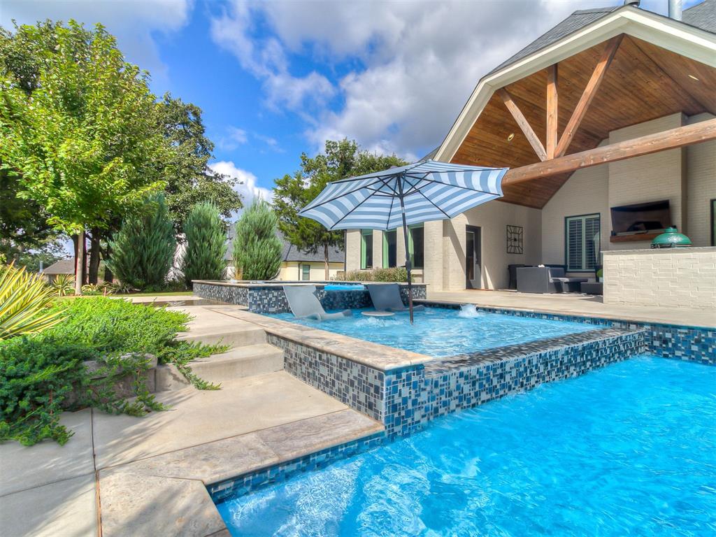 2030 Ladera Lane