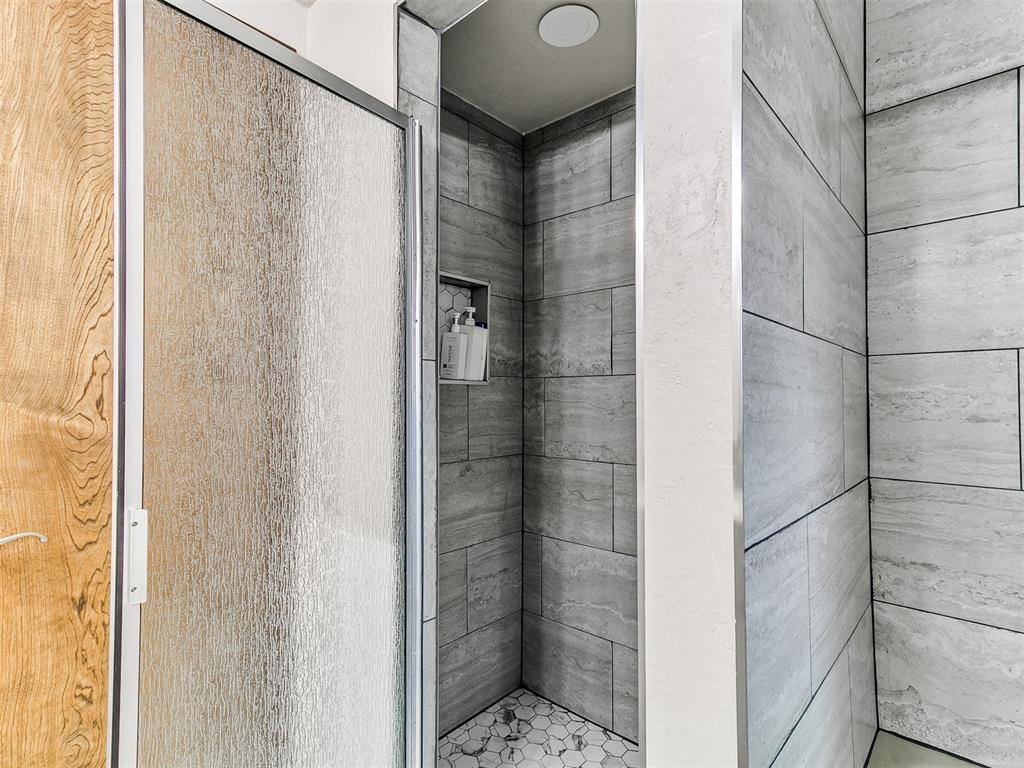 5716 NW 31st Street