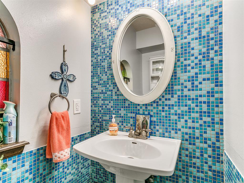 5716 NW 31st Street