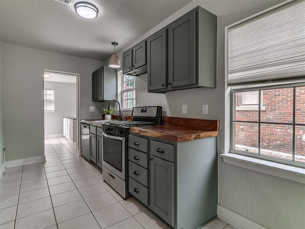 2400 NW 22nd Street