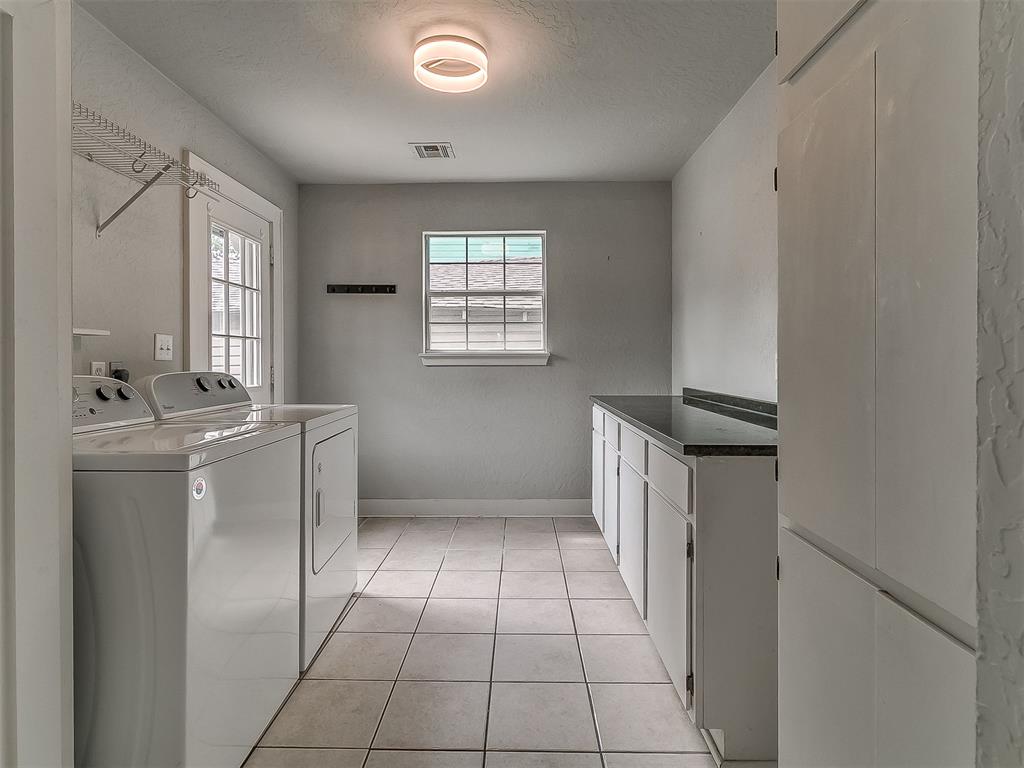 2400 NW 22nd Street