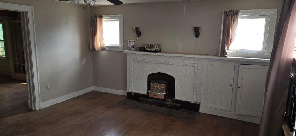 1521 NE 11th Street