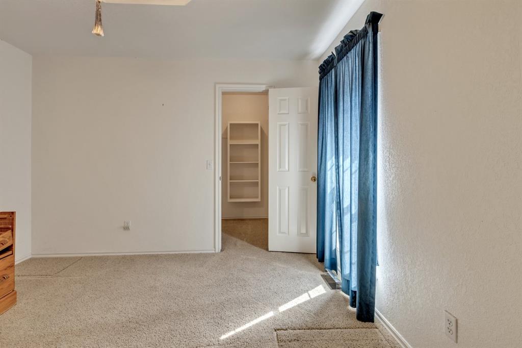 12108 CANTLE Road