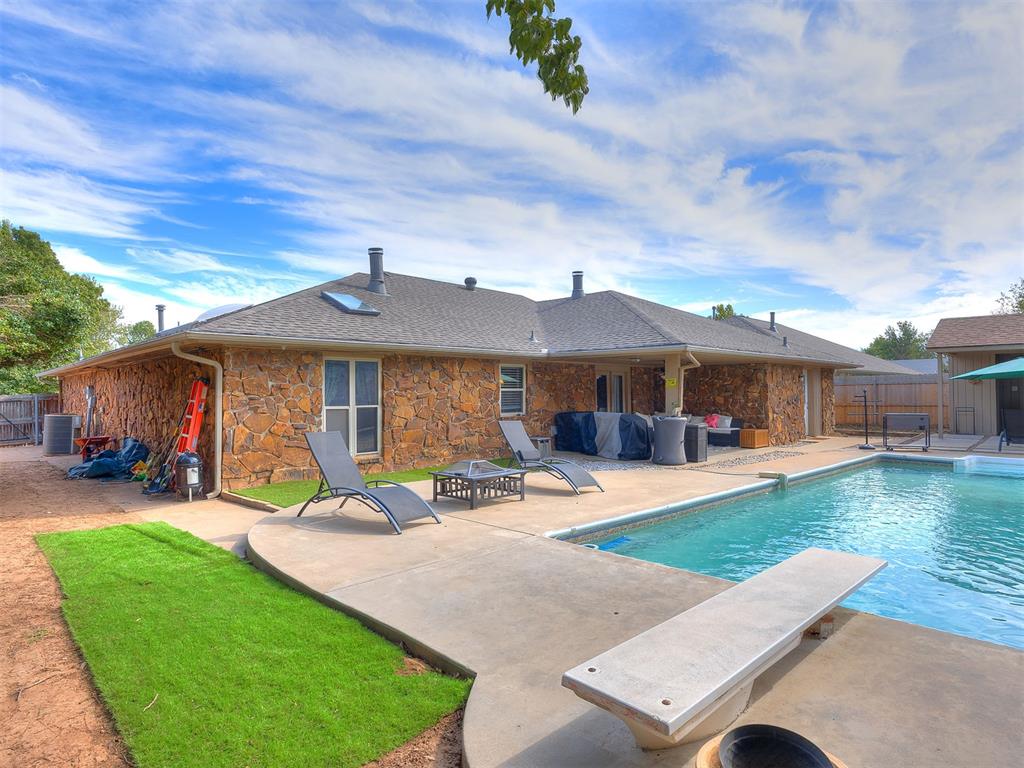 14045 Apache Drive