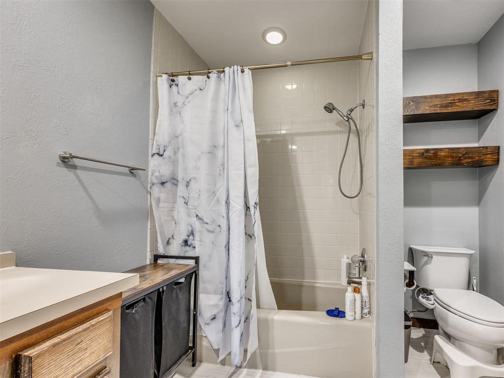 14045 Apache Drive