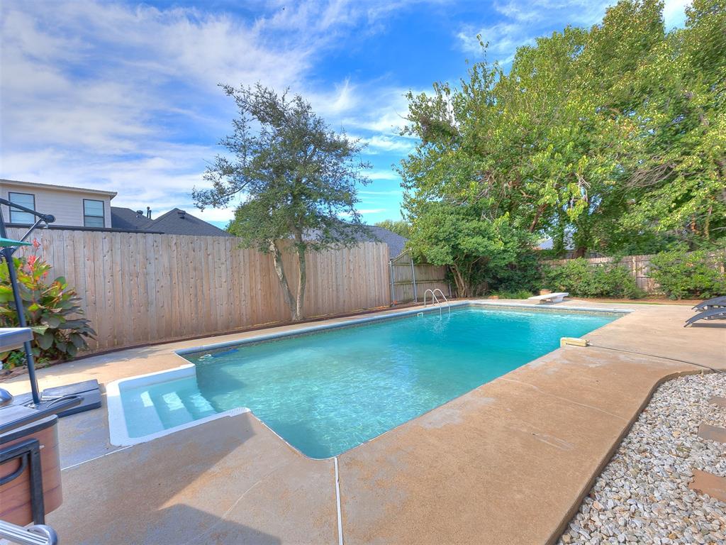 14045 Apache Drive