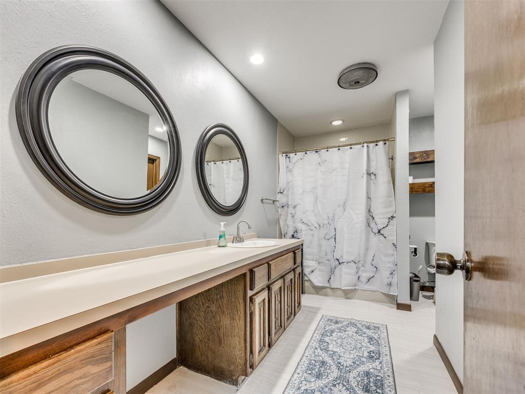 14045 Apache Drive