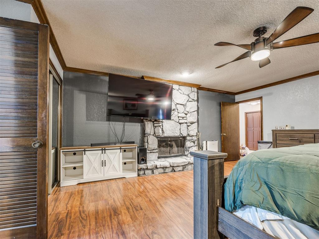 14045 Apache Drive