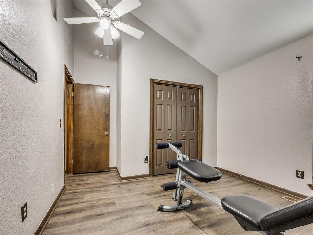 14045 Apache Drive