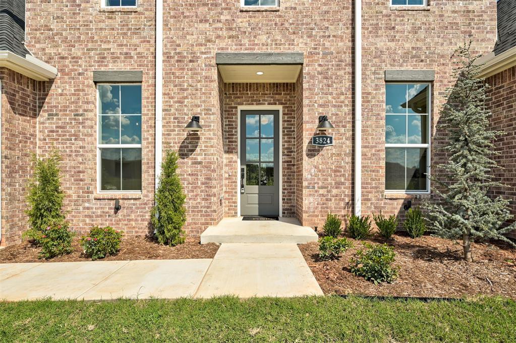 3824 Stone Bluff Way