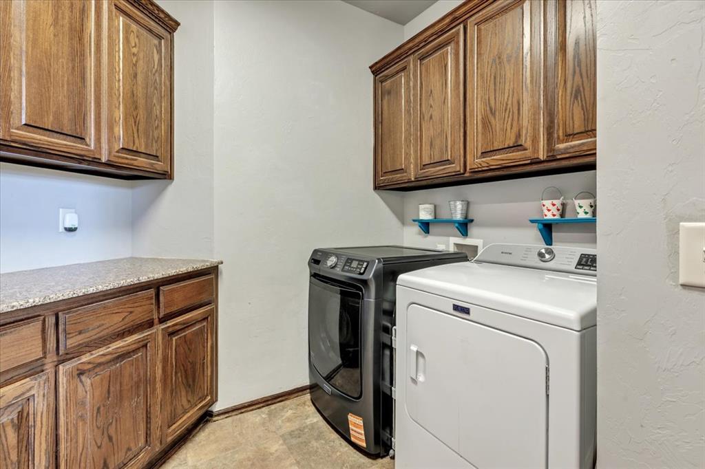 8900 O Neal Lane