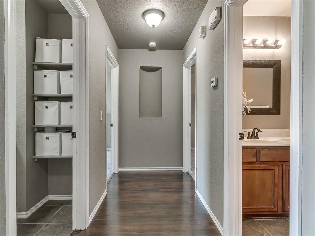 21222 Robin Ridge Lane