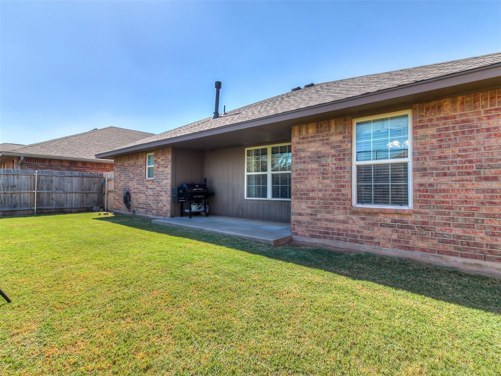 21222 Robin Ridge Lane