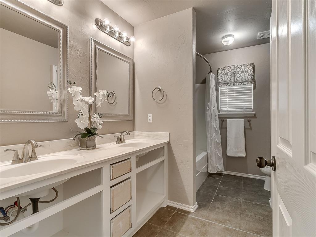 21222 Robin Ridge Lane
