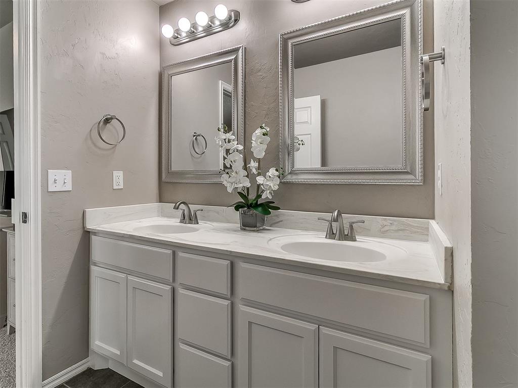 21222 Robin Ridge Lane