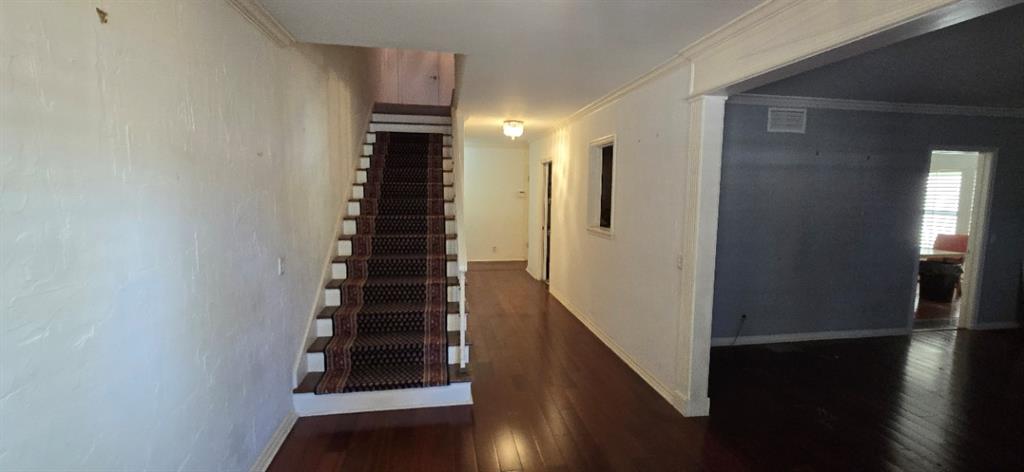 6345 Glenbrook Court