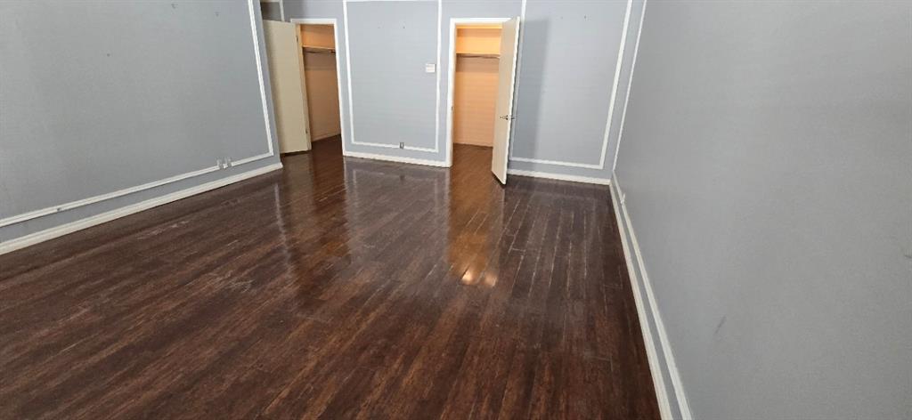 6345 Glenbrook Court