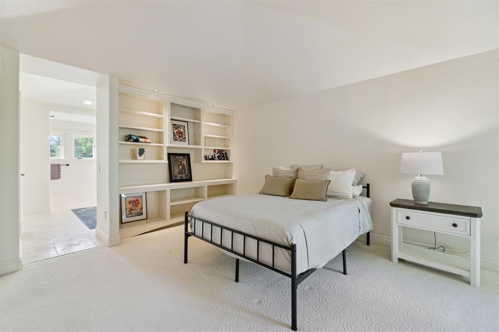 6132 Stonegate Place