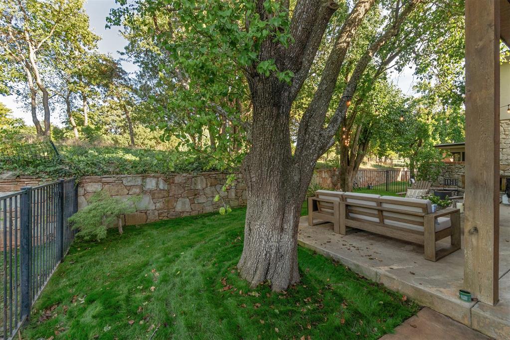 6132 Stonegate Place