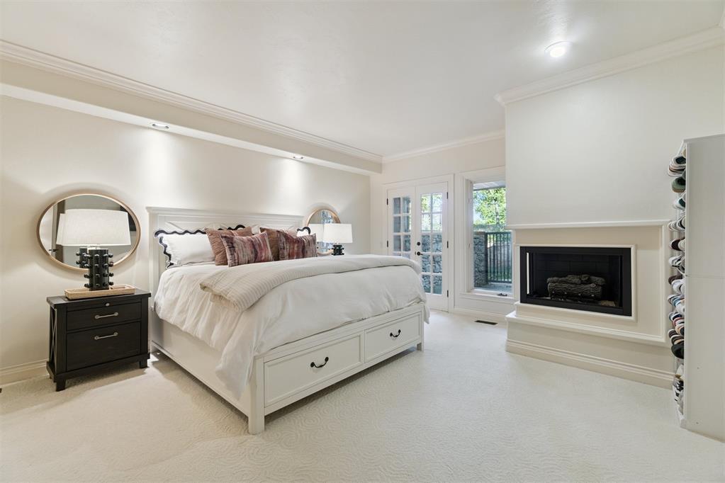 6132 Stonegate Place