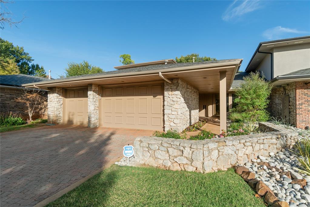 6132 Stonegate Place