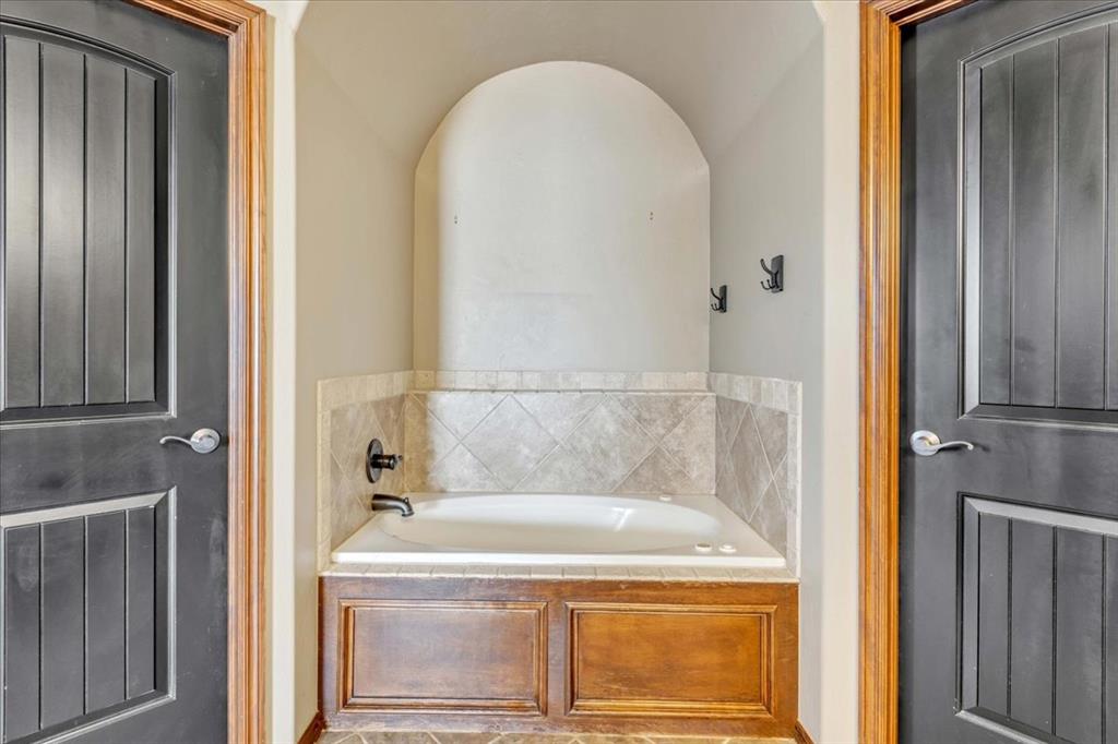 17400 Golden Hawk Lane