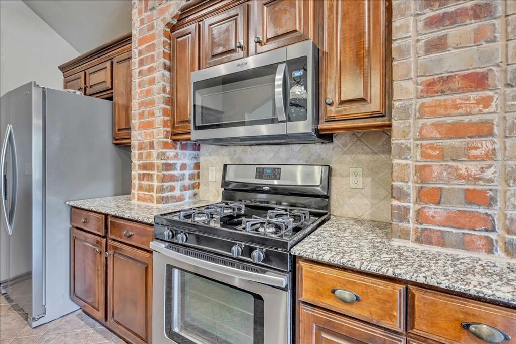 17400 Golden Hawk Lane