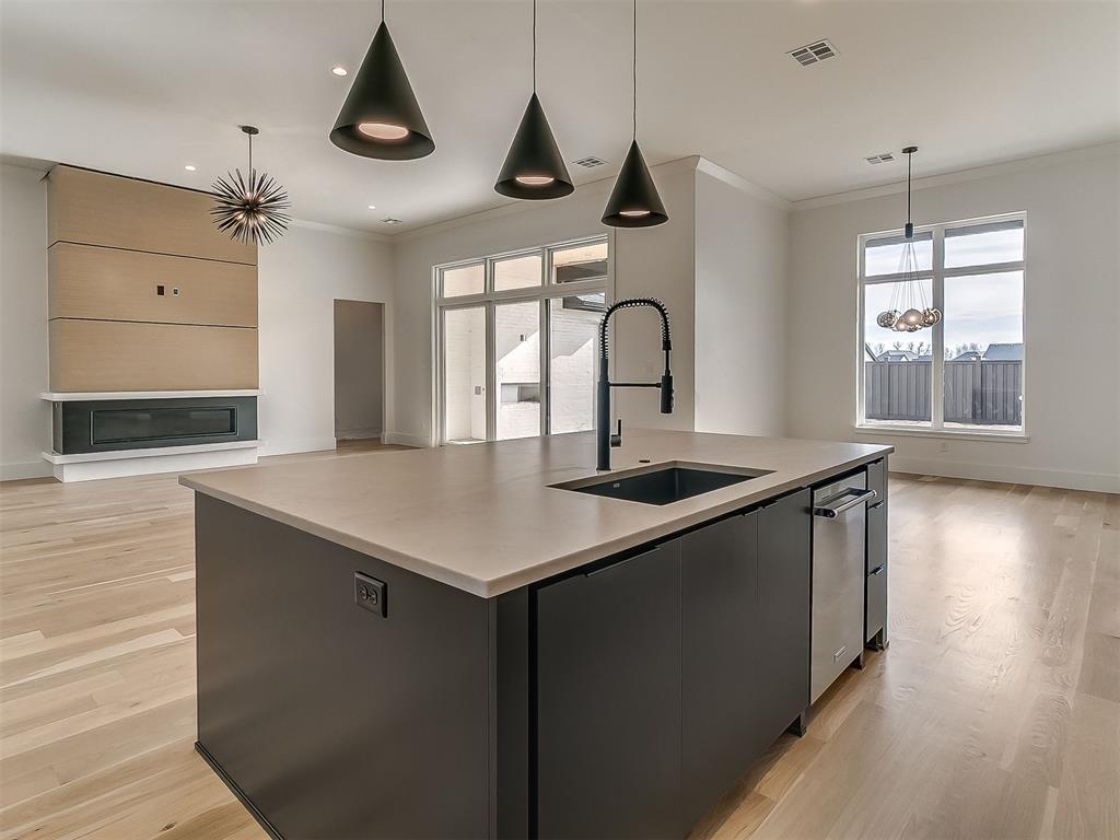 6308 NW 150th Terrace