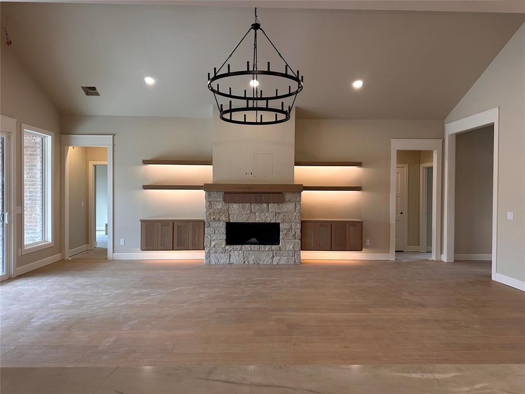 4304 Ravenscourt Lane