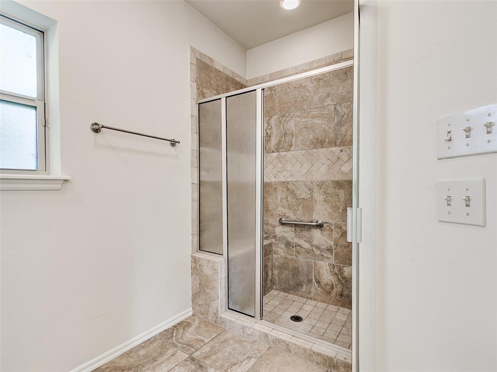 5612 NW 126th Street