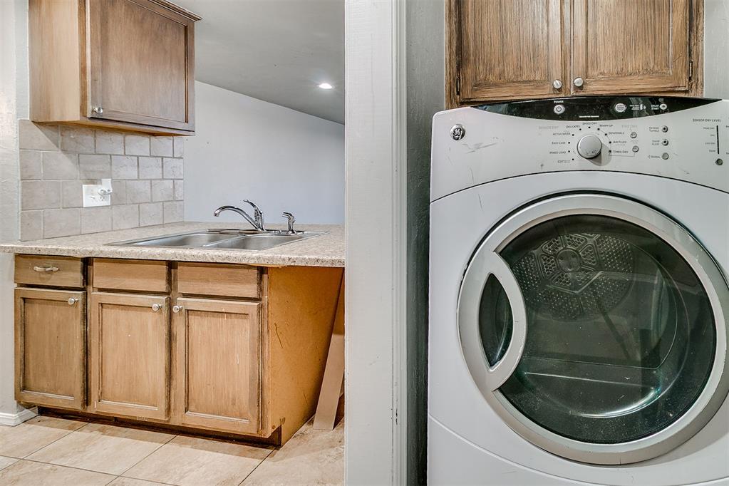 8309 S Brookline Avenue