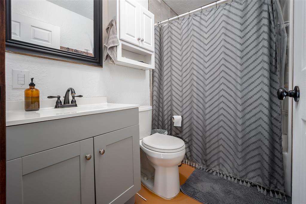 165008 N 3010 rd Unit: Track A