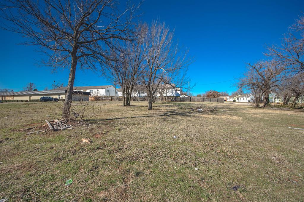 8315 N Western Avenue