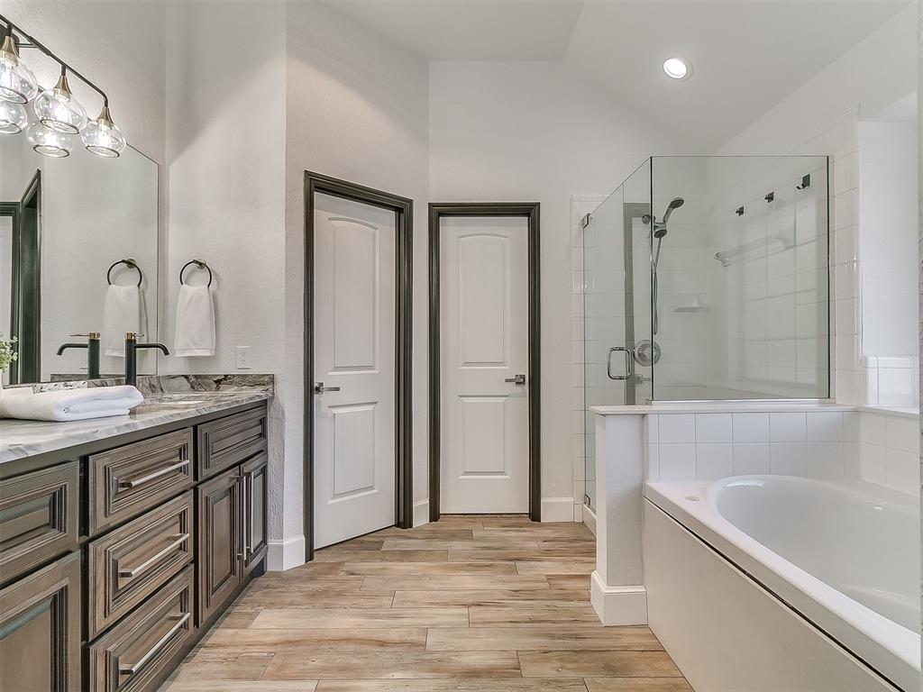 22622 Graces Terrace